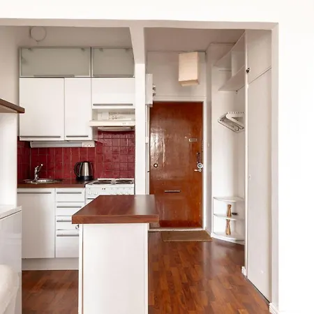 2ndhomes Bright Compact In Ullanlinna