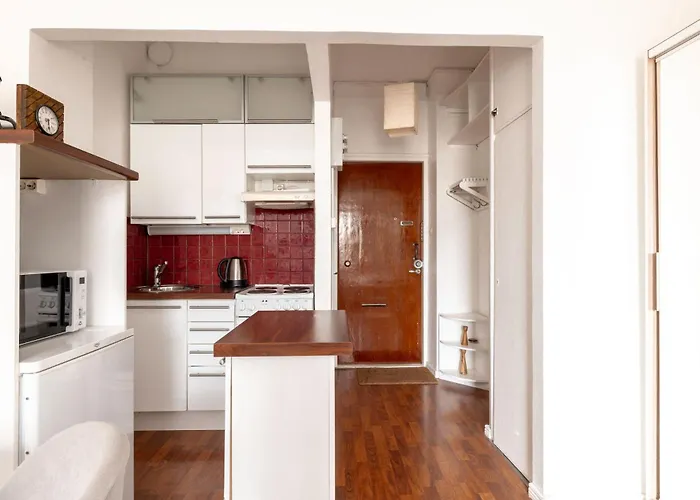 Huoneisto Bright Compact In Ullanlinna *